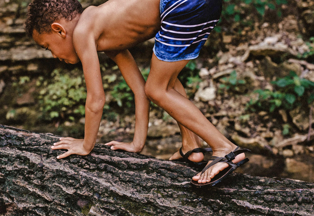 Earth Runners - Children's Minimalist Sandals.