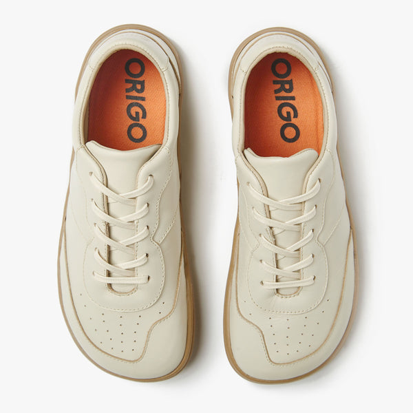 The Retro Sneaker for Women | Natural Leather.