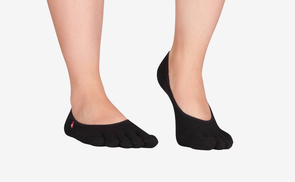 Black Invisible Toe Socks (1 Pair)